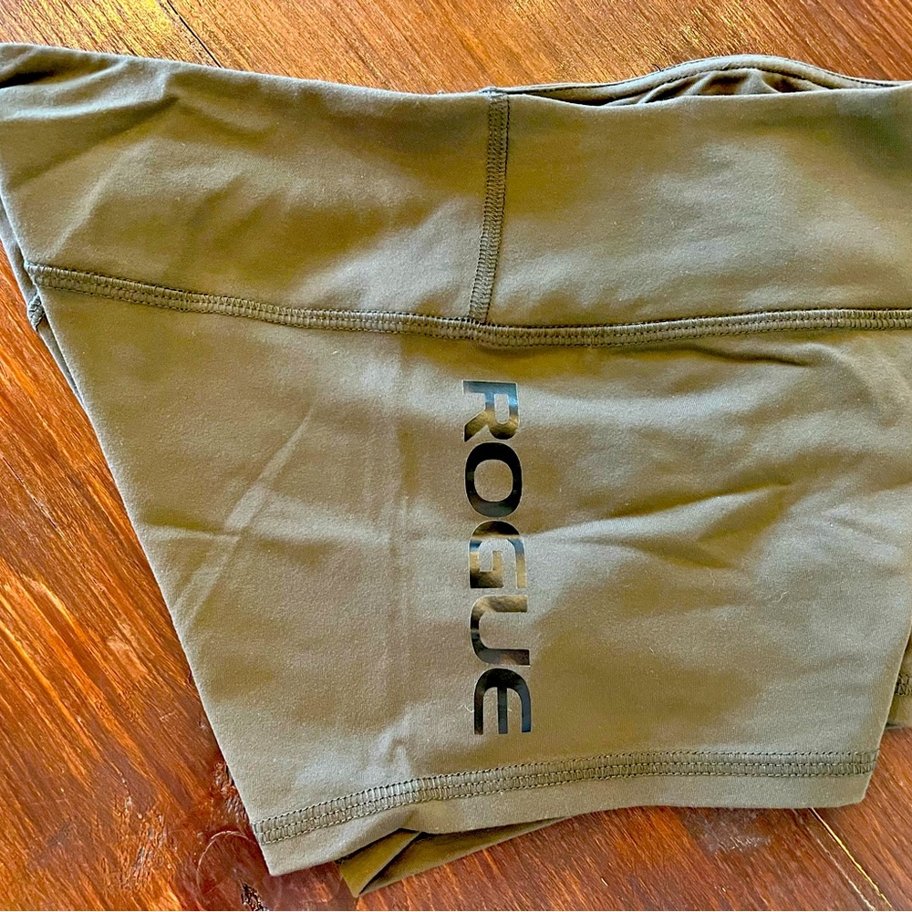 Rogue booty shorts